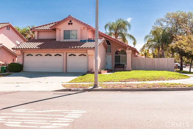 Image 2 for 2193 Coachman Ln, Corona, CA 92881