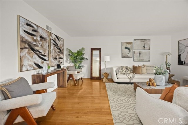 2520 Louise Avenue, Arcadia CA: https://media.crmls.org/medias/55ee91d7-318b-4dc9-a092-21d0b99973c5.jpg