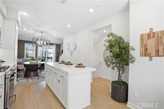 Detail Gallery Image 2 of 52 For 131 Graze Way, Rancho Mission Viejo,  CA 92694 - 2 Beds | 2/1 Baths