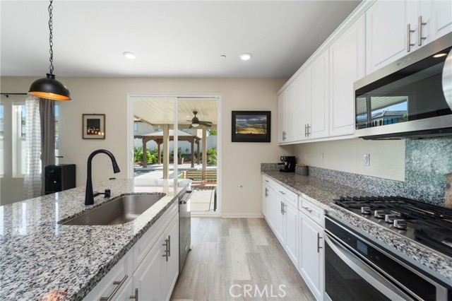 Detail Gallery Image 12 of 55 For 30543 Silky Lupine, Murrieta,  CA 92563 - 5 Beds | 3 Baths