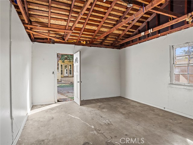 Detail Gallery Image 29 of 44 For 207 W Ash Ave, Burbank,  CA 91502 - 2 Beds | 1 Baths