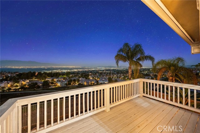 Detail Gallery Image 3 of 73 For 2563 Camino Del Plata, Corona,  CA 92882 - 4 Beds | 3 Baths