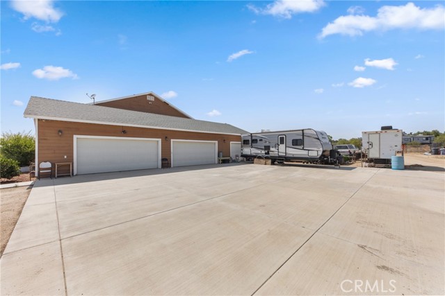 24450 Malaga Road, Menifee CA: https://media.crmls.org/medias/55f1d7ec-c01e-4767-af86-e1b95fce9a7a.jpg