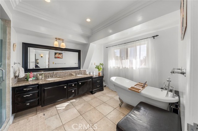 Detail Gallery Image 11 of 73 For 19382 Mickel, Yorba Linda,  CA 92886 - 4 Beds | 2/1 Baths