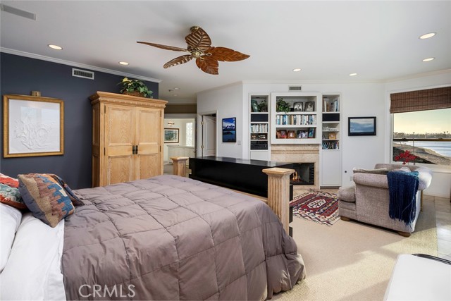 Detail Gallery Image 19 of 37 For 5818 E Bay Shore, Long Beach,  CA 90803 - 4 Beds | 4/1 Baths