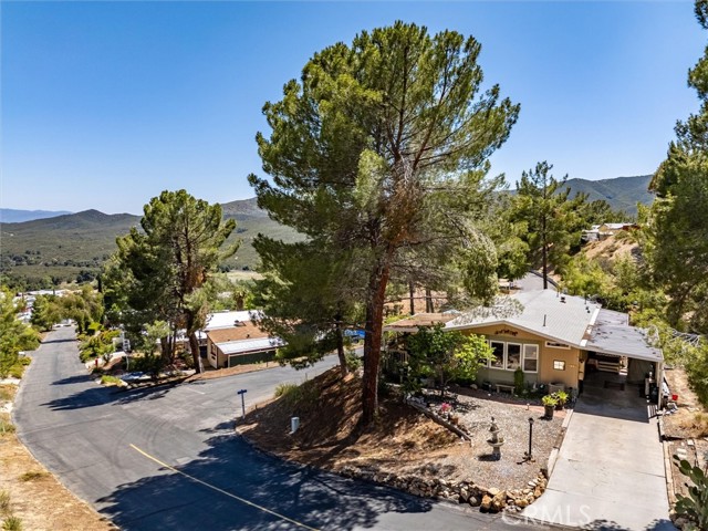 35109 Highway 79, Warner Springs CA: https://media.crmls.org/medias/55f2bebf-05b8-4fe2-9a3b-6ad484ec262a.jpg
