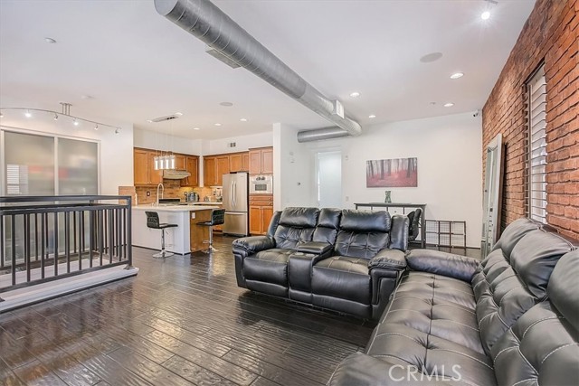 55f30097 18dc 47de 9de3 41577d56318c