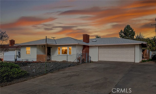 Detail Gallery Image 2 of 19 For 35236 Elm Ln, Yucaipa,  CA 92399 - 2 Beds | 1/1 Baths
