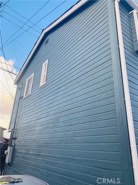 Image 19 of 30 For 961 47th Street