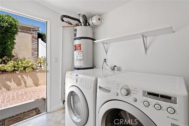 Detail Gallery Image 21 of 27 For 20300 Oxnard, Woodland Hills,  CA 91367 - 3 Beds | 2 Baths