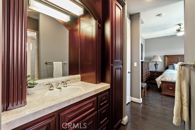 1226 Kapareil Lane, Paso Robles CA: https://media.crmls.org/medias/55f41665-b5f6-46eb-8f93-4f46ba728aae.jpg