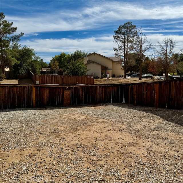 Detail Gallery Image 39 of 43 For 22594 Cuyama Ct, Apple Valley,  CA 92307 - 3 Beds | 2 Baths