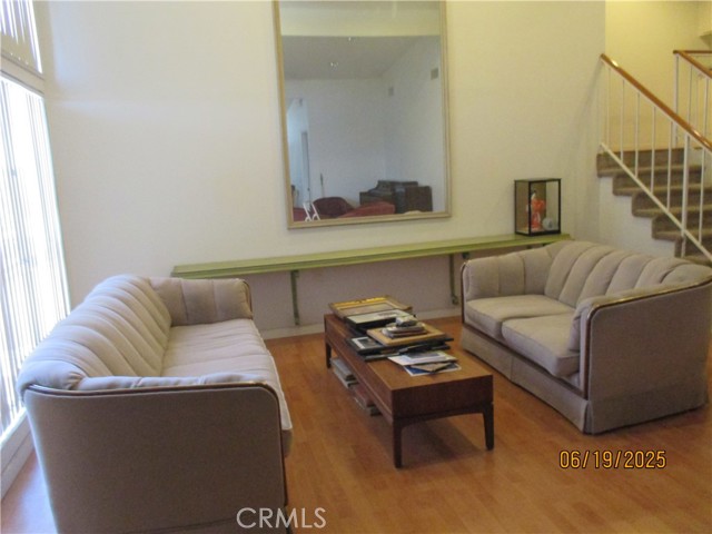 442 Van Buren Drive, Monterey Park CA: https://media.crmls.org/medias/55f4b6e7-fa52-4b7e-92f7-0faedae7461d.jpg