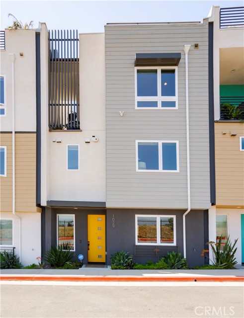 1029 White Knoll Drive, Los Angeles CA: https://media.crmls.org/medias/55f62b32-1bf4-4cab-98c0-3cdf9a0e3a9c.jpg