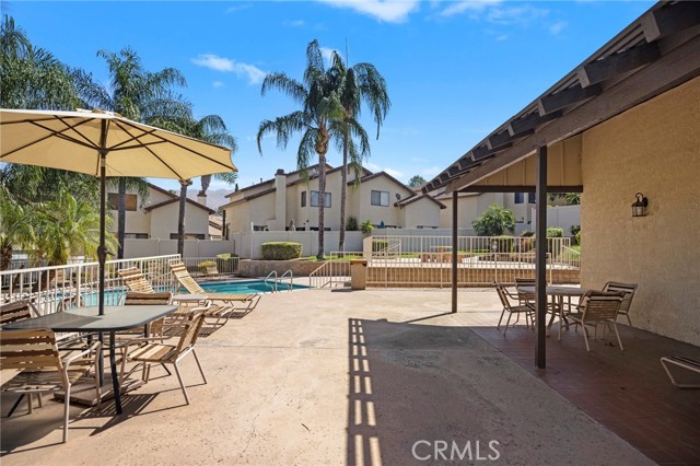 Detail Gallery Image 37 of 44 For 5050 Canyon Crest #7,  Riverside,  CA 92507 - 2 Beds | 2 Baths