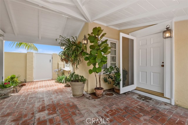 Detail Gallery Image 4 of 49 For 27 S La Senda Dr, Laguna Beach,  CA 92651 - 4 Beds | 3 Baths