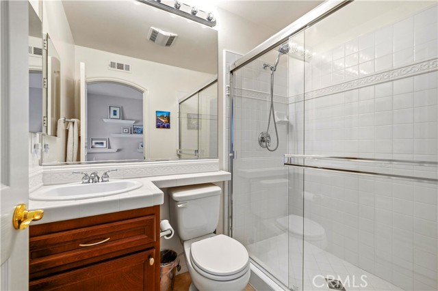 Image 36 of 51 For 25091 Blue Ridge Way