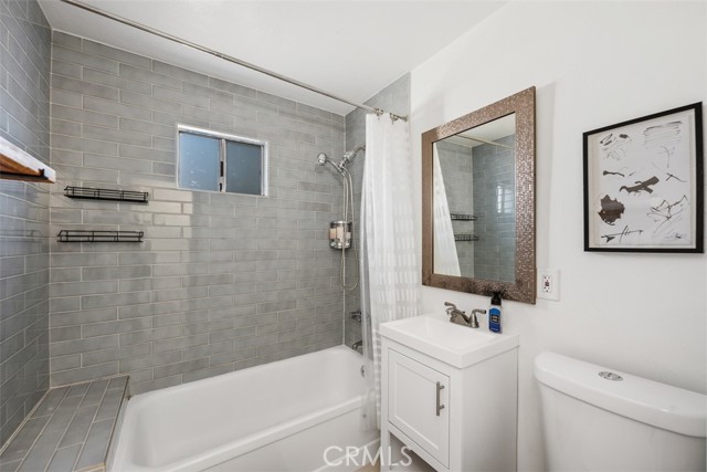 Detail Gallery Image 15 of 23 For 4134 W 107th St, Inglewood,  CA 90304 - 3 Beds | 2 Baths