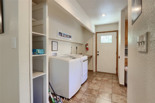 50986 Road 632, Oakhurst CA: https://media.crmls.org/medias/55f8c6fb-b282-4634-a239-34f81b667452.jpg