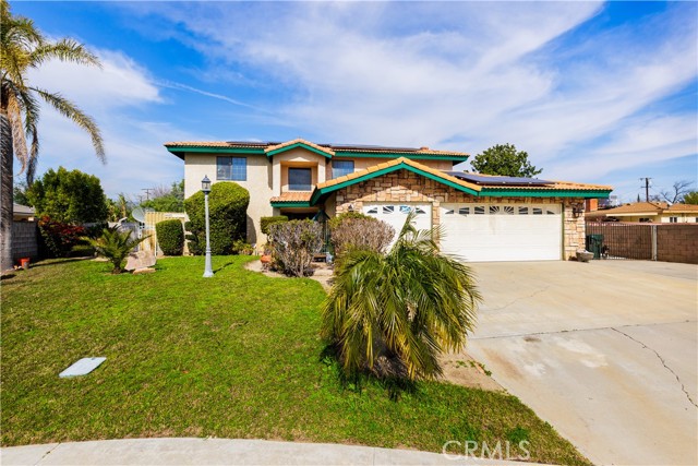 Detail Gallery Image 1 of 1 For 17602 Granada Ave, Fontana,  CA 92335 - 4 Beds | 3/1 Baths