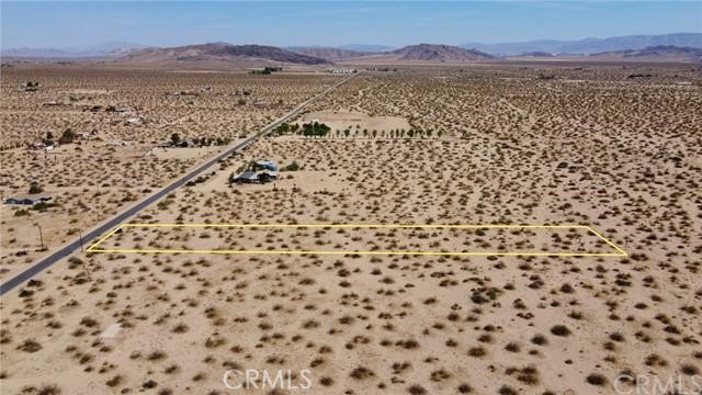 Detail Gallery Image 5 of 15 For 1155 Belfield Bld, Landers,  CA 92285 - – Beds | – Baths