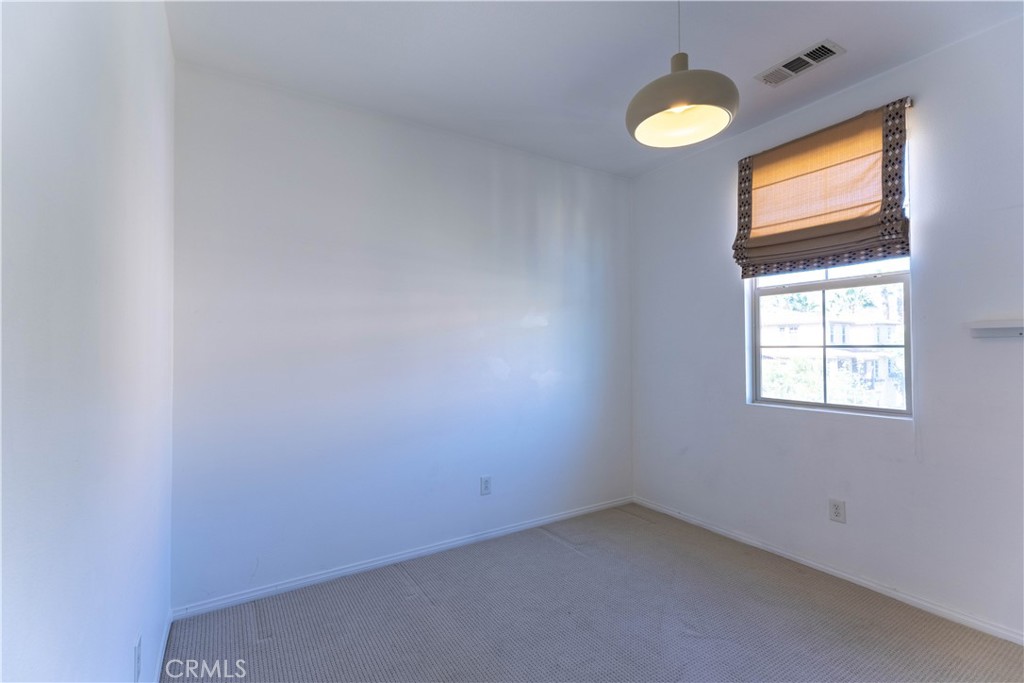 MLS #IG25235868 image #25