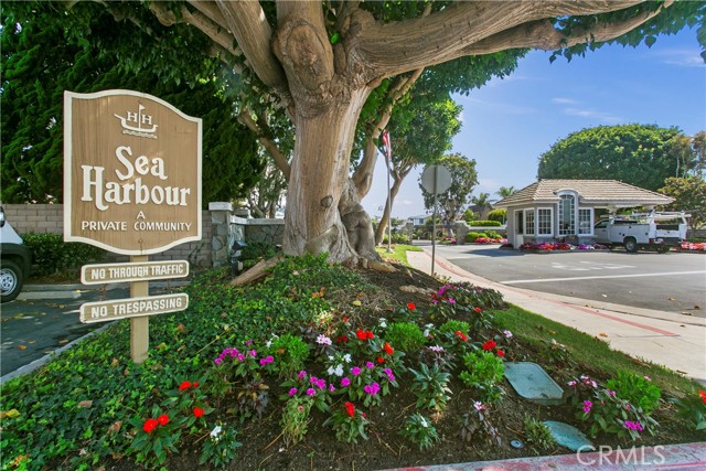Detail Gallery Image 11 of 18 For 16865 Bluewater Ln #18,  Huntington Beach,  CA 92649 - 1 Beds | 1 Baths