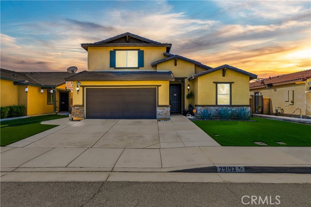 Detail Gallery Image 2 of 54 For 29193 Black Oak, Lake Elsinore,  CA 92530 - 3 Beds | 2 Baths