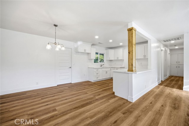 Detail Gallery Image 9 of 27 For 755 H, Parlier,  CA 93648 - 4 Beds | 2 Baths