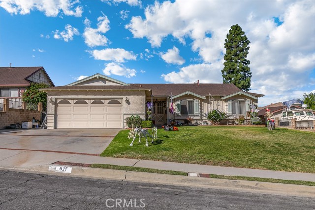 621 N Kinsella Ave, Covina, CA 91724