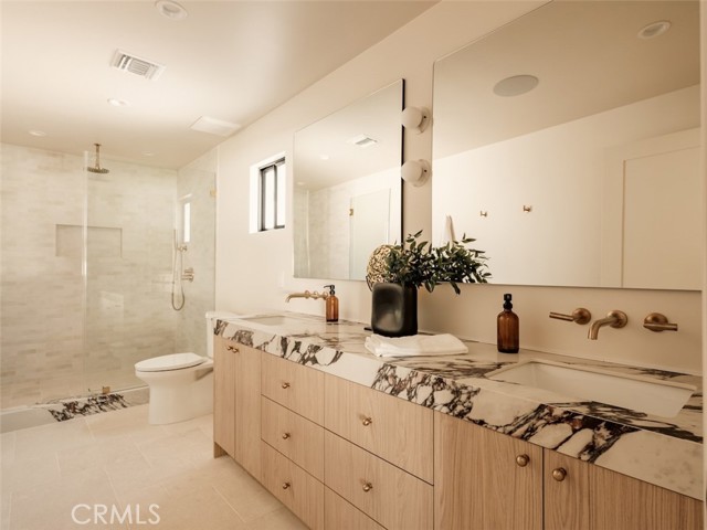 Detail Gallery Image 37 of 46 For 8960 Oak Park, –,  CA 91325 - 4 Beds | 3/1 Baths