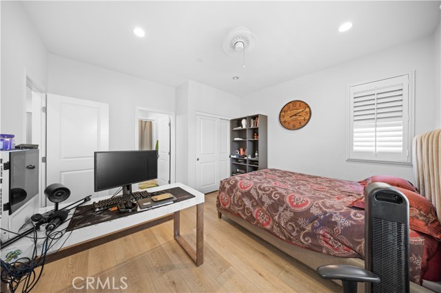 Detail Gallery Image 34 of 43 For 63 Birmingham, Irvine,  CA 92620 - 4 Beds | 4 Baths
