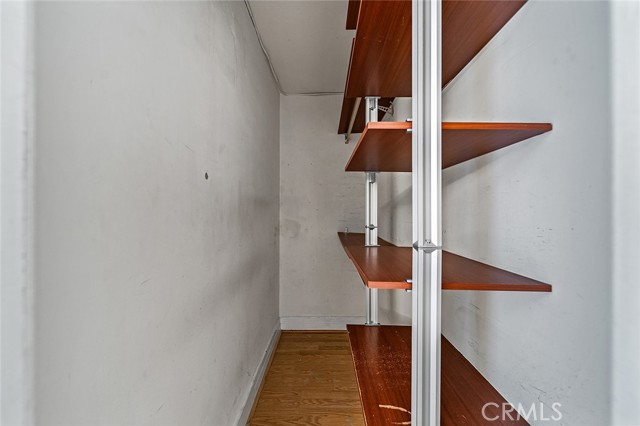 315 W 3rd Street, Long Beach CA: https://media.crmls.org/medias/55ff1367-3a84-4ac7-8f7f-4d3c69208255.jpg