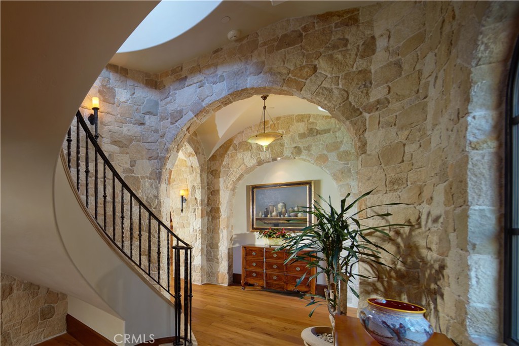 55ff1810 0188 4693 9d70 04a226645205