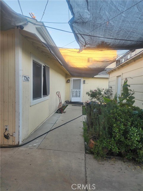 Detail Gallery Image 6 of 9 For 7262 Amigo, Reseda,  CA 91335 - – Beds | – Baths