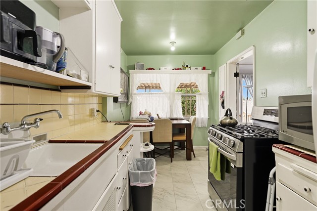 Detail Gallery Image 34 of 64 For 7015 Templeton, Huntington Park,  CA 90255 - – Beds | – Baths