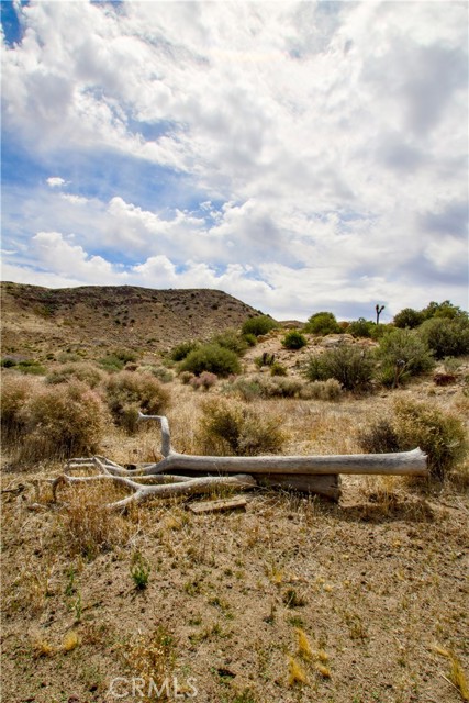 Detail Gallery Image 40 of 52 For 5051 Chapparosa Rd, Pioneertown,  CA 92268 - – Beds | – Baths