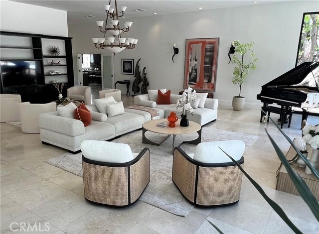 16815 Bajio Road, Encino CA: https://media.crmls.org/medias/5601f753-9ac2-453b-a102-490d663d26ec.jpg