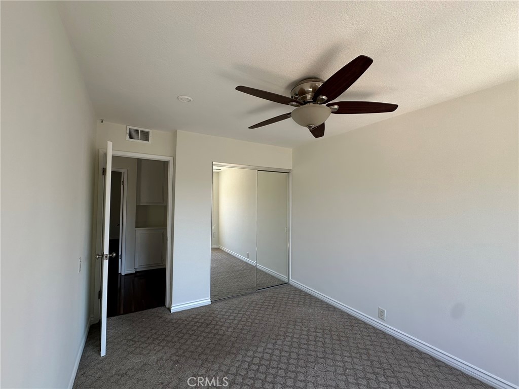 5601f963 28e5 4095 B052 7fd336c507f3