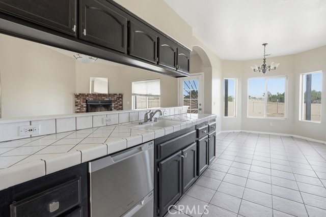 Detail Gallery Image 8 of 61 For 7838 Cataba Rd, Hesperia,  CA 92344 - 4 Beds | 2 Baths