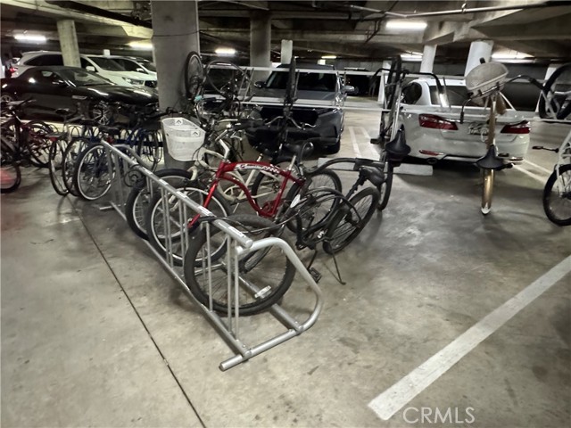 2999 E Ocean Blvd, Long Beach CA: https://media.crmls.org/medias/560225b2-8d7f-461f-8e6a-35864a5eb7ec.jpg