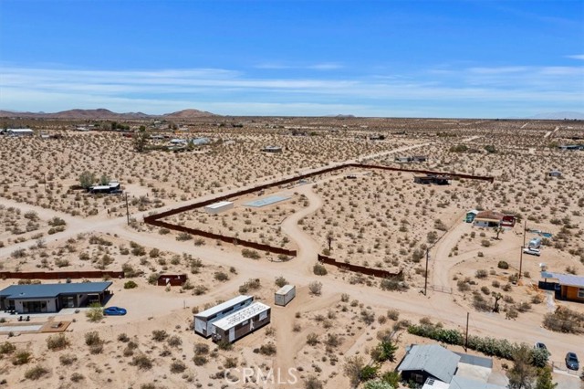 62171 Campanula Street, Joshua Tree CA: https://media.crmls.org/medias/5602e8c4-c714-4a47-925c-fabbff34690d.jpg