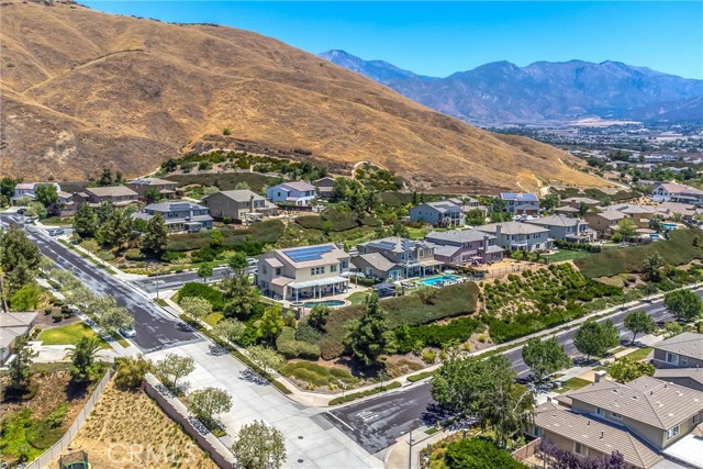 33411 Miners Drive, Yucaipa CA: https://media.crmls.org/medias/56049a58-78dc-4983-8ea2-474bfaadee81.jpg