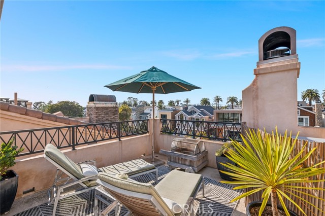 Detail Gallery Image 24 of 29 For 610 Marigold Ave, Corona Del Mar,  CA 92625 - 3 Beds | 3/1 Baths
