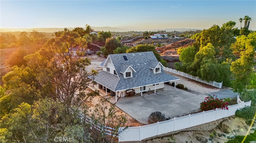 34325 Loi Lane