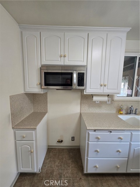 4178 Obispo Avenue, Lakewood CA: https://media.crmls.org/medias/5605b198-72a2-4218-8da7-bd8a381ae7b7.jpg