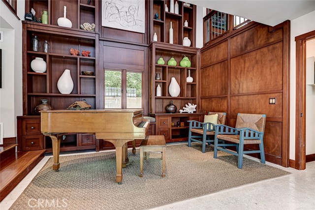 436 32nd St., Manhattan Beach CA: https://media.crmls.org/medias/56060006-1e76-47fb-9c4f-63eeab0c0523.jpg