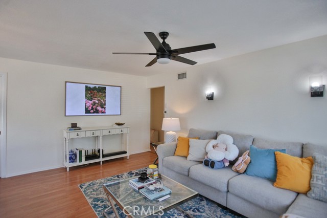 Detail Gallery Image 28 of 35 For 1034 W Maple Ave, Orange,  CA 92868 - 3 Beds | 1/1 Baths