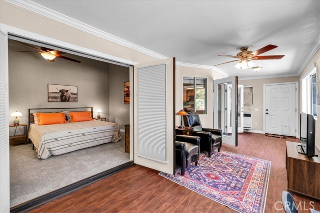 57856 El Dorado Drive, Yucca Valley CA: https://media.crmls.org/medias/56068b1b-e325-4f90-81d2-7e1a5e05e9a6.jpg