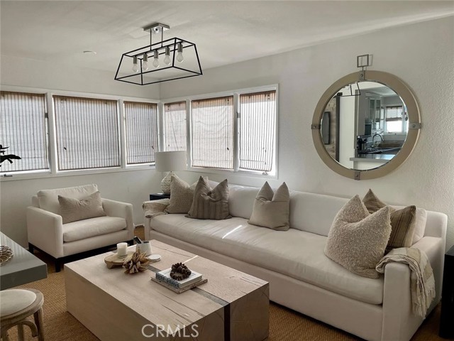 115 Amethyst Unit: 1/2